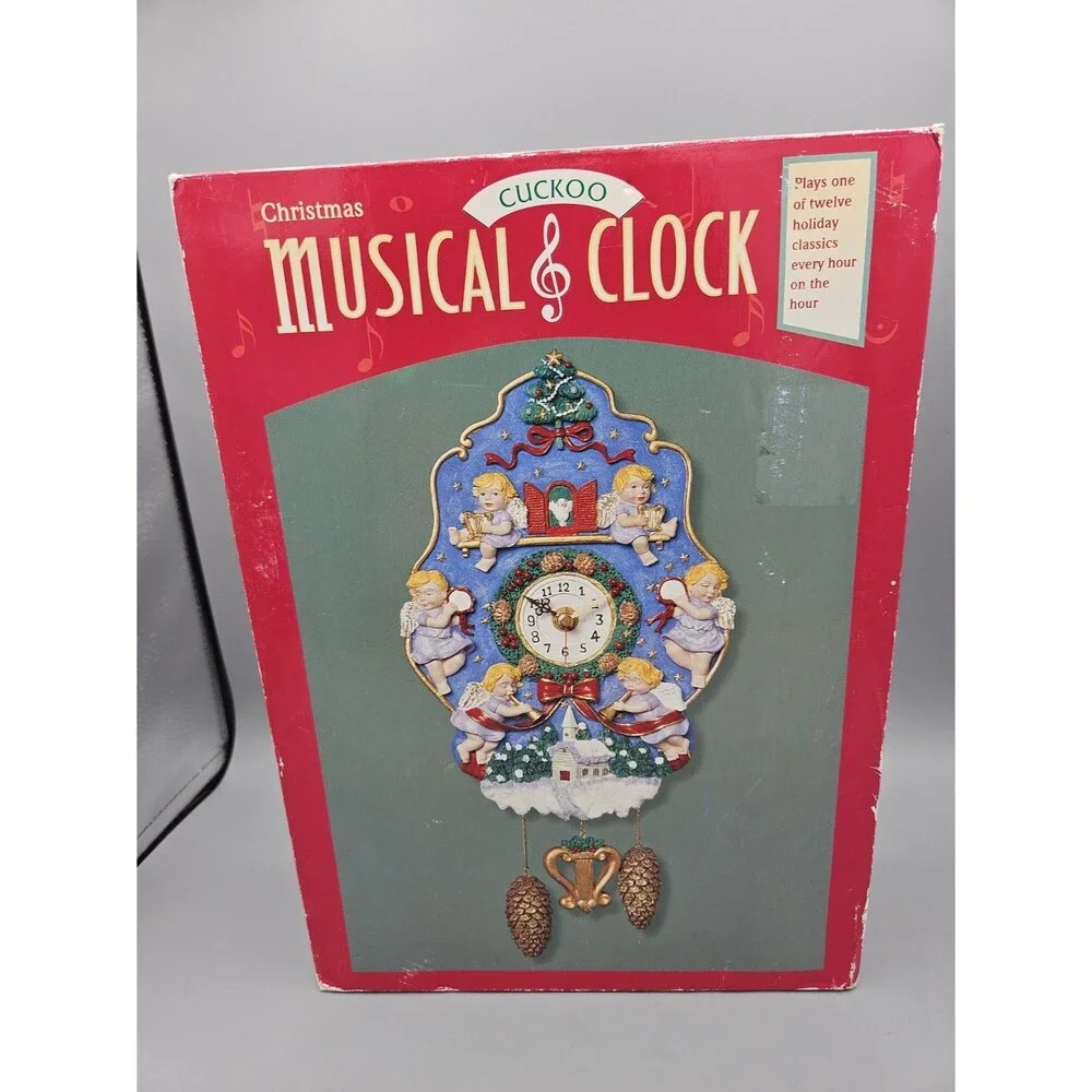 Christmas Musical Cuckoo Clock 12 Holiday Classics Every Hour 1995 WORKS W/box